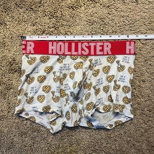 Rare Hollister Valentines Pizza Heart Trunk (XS)